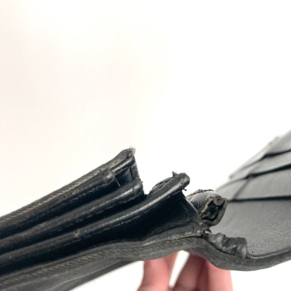 Vintage Prada Tesstuto Black Nylon Tri-fold Wallet, Black Tri-fold Prada Wallet - Picture 11 of 13